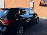 Gebraucht Mercedes B180 122 PS (89 kW) 2017 Schwarz Kleinwagen