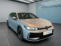 Gebraucht VW Passat 193 PS (141 kW) 2025 Silber Kombi