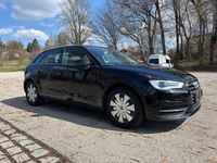 Gebraucht Audi A3 Attraction 122 PS (89 kW) 2013 Schwarz Kombi
