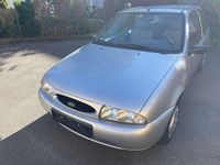 Używany Ford Fiesta 60 KM (44 kW) 1997 Srebrny Hatchback