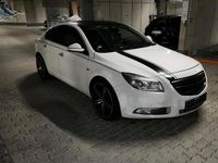 Gebraucht Opel Insignia 220 PS (161 kW) 2008 Weiß Limousine