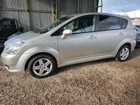 Usado Toyota Corolla 129 HP (94 kW) 2006 Prateado Carrinha