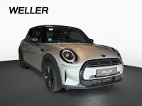Gebraucht Mini Cooper Essential 136 PS (100 kW) 2023 Melting silver iii (silber) Kleinwagen