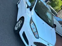 Gebraucht Ford Fiesta 80 PS (58 kW) 2014 Weiß Kleinwagen
