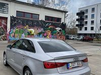 Gebraucht Audi A3 Ambition 150 PS (110 kW) 2015 Grau Limousine