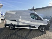 Neu Renault Master Urban 96 kW (131 PS) 2025 Weiß (mineralweiß) Van