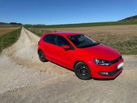 Gebraucht VW Polo Trendline 69 PS (50 kW) 2013 Rot Kleinwagen
