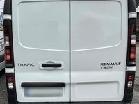 Gebraucht Renault Trafic 145 PS (106 kW) 2018 Weiß Van / Kleinbus