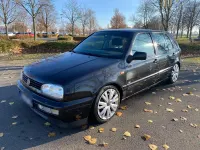 Brugt VW Golf III 90 HK (66 kW) 1996 Sort Sedan