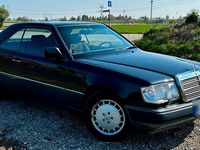 Second-hand Mercedes E320 1993 Negru Coupe