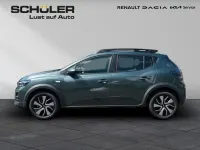 Neu Dacia Sandero Expression 122 PS (89 kW) 2026 Grün Limousine