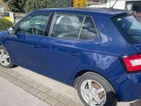 Gebraucht Skoda Fabia 75 PS (55 kW) 2015 Blau Kombi