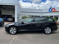 Gebraucht VW Passat Business 200 PS (147 kW) 2025 Schwarz Kombi