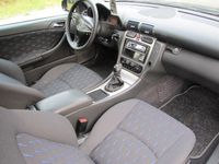 Gebraucht Mercedes C180 177 PS (130 kW) 2001 Schwarz metallic Coupé