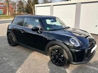 Gebraucht Mini Cooper SE 135 kW (184 PS) 2023 Schwarz Kleinwagen