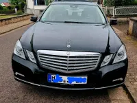 Gebraucht Mercedes E250 Elegance 204 PS (150 kW) 2009 Schwarz Limousine
