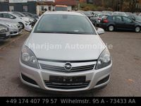 Gebraucht Opel Astra Edition 110 PS (80 kW) 2010 Silber Limousine