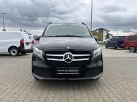 Gebraucht Mercedes V220 163 PS (119 kW) 2023 Obsidianschwarz Van / Kleinbus