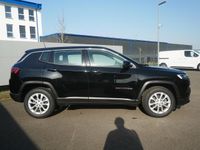 Gebraucht Jeep Compass Altitude 131 PS (96 kW) 2024 Solid black (schwarz) SUV