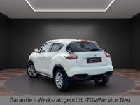 Gebraucht Nissan Juke N-Connecta 117 PS (86 kW) 2016 Weiß SUV