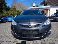 Gebraucht Opel Astra Design Edition 116 PS (85 kW) 2011 Grau Limousine