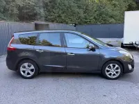 Gebraucht Renault Grand Scénic III Dynamique 131 PS (96 kW) 2011 Schwarz Van / Kleinbus