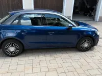 Gebraucht Audi A1 Sportback Basis 116 PS (85 kW) 2017 Blau Kleinwagen