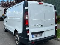 Gebraucht Renault Trafic 120 PS (88 kW) 2017 Weiß Van / Kleinbus