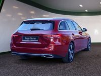 Gebraucht Mercedes C220 Advanced 197 PS (144 kW) 2023 Rot / manufaktur patagonienrot Kombi