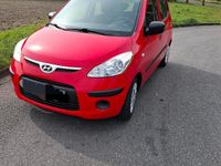 Gebraucht Hyundai i10 67 PS (49 kW) 2010 Rot Kleinwagen