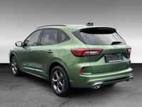 Neu Ford Kuga ST-Line 152 PS (111 kW) 2025 Grün SUV