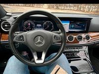 Gebraucht Mercedes E220 194 PS (142 kW) 2017 Limousine