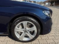 Gebraucht Mercedes E400 Avantgarde 333 PS (244 kW) 2018 Blau Limousine