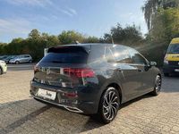 Gebraucht VW Golf VIII Move 110 PS (80 kW) 2024 Uranograu Limousine
