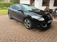 Gebraucht Renault Mégane 101 PS (74 kW) 2011 Schwarz Kleinwagen