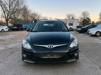 gebraucht Hyundai i30 CW 1.6 CRDi 66 kW Klima 1 Hand