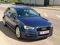 Second-hand Audi A3 S-Line 179 CP (131 kW) 2014 Albastru Hatchback