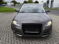 Gebraucht Audi A3 Sportback Attraction 125 PS (91 kW) 2012 Grau Kleinwagen