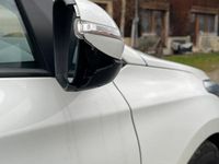 Gebraucht Hyundai i20 75 PS (55 kW) 2015 Weiß Kleinwagen