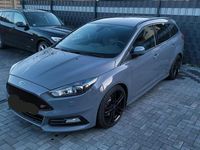Gebraucht Ford Focus ST 185 PS (136 kW) 2016 Grau Kombi