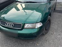 Gebraucht Audi A4 150 PS (110 kW) 1998 Grün Kombi