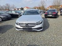 Gebraucht Mercedes E220 194 PS (142 kW) 2017 Iridiumsilber  metalliclack Limousine