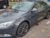 Gebraucht Opel Insignia Edition 160 PS (117 kW) 2012 Schwarz Limousine