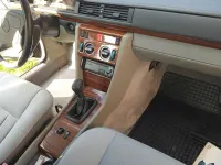 Gebraucht Mercedes 200 75 PS (55 kW) 1995 Limousine