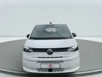 Gebraucht VW Multivan Basis 150 PS (110 kW) 2024 Candy weiss Van / Kleinbus