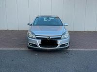 Gebraucht Opel Astra 105 PS (77 kW) 2004 Silber Kleinwagen