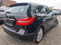 Gebraucht Mercedes B250 Exclusive 211 PS (155 kW) 2013 Schwarz Van / Kleinbus