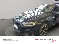 Gebraucht Audi A4 S-Line 204 PS (150 kW) 2023 Mythosschwarz metallic Kombi