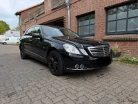 Gebraucht Mercedes E220 170 PS (125 kW) 2009 Schwarz Limousine
