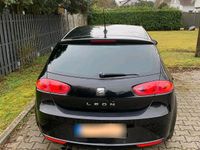 Usado Seat Leon 125 CV (91 kW) 2012 Negro Coupe